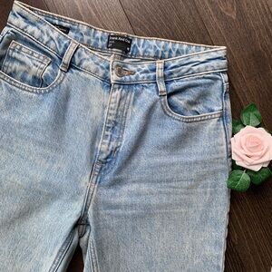 Frank & Oak Stevie Tapered Jeans